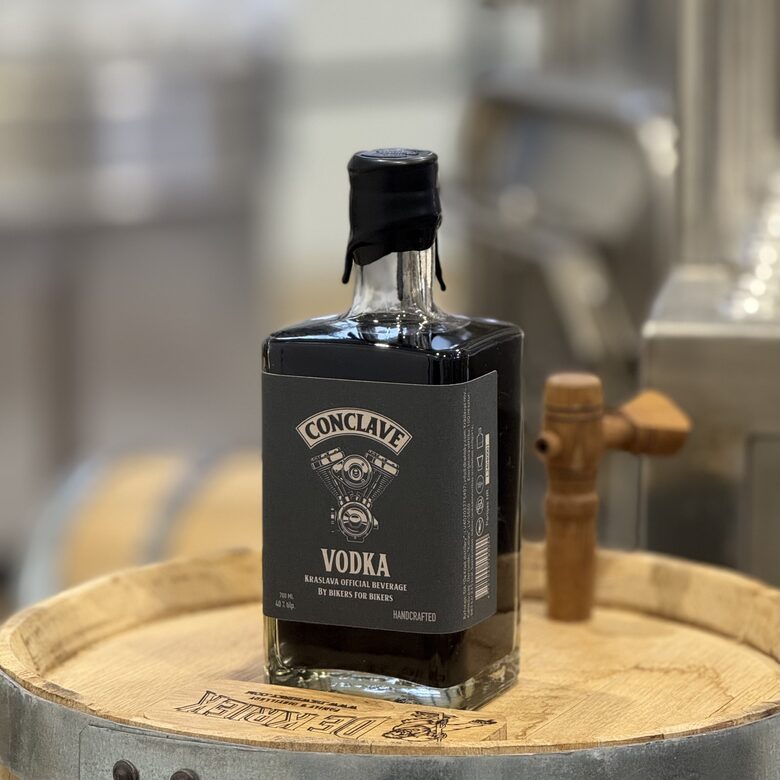 Black Vodka "Conclave" 0,7 L, 40%